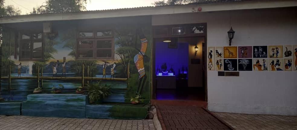 Kilimanjaro Lodge - Mcf Moshi Esterno foto